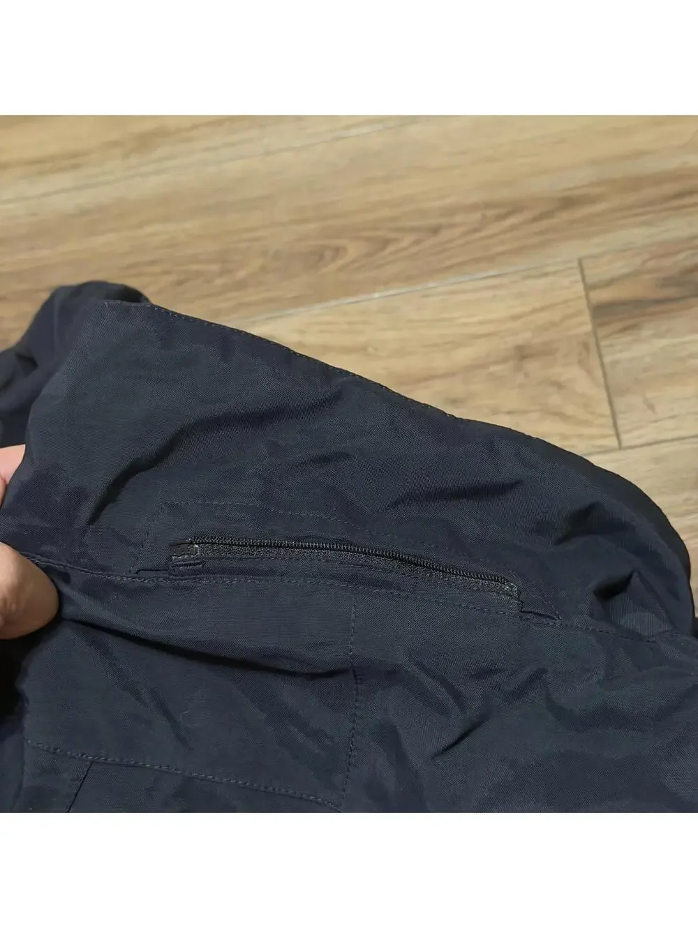 The North Face HyVent RECCO Men's Large Black Ski Jacket